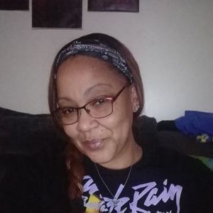 Meet your Posher, Celia